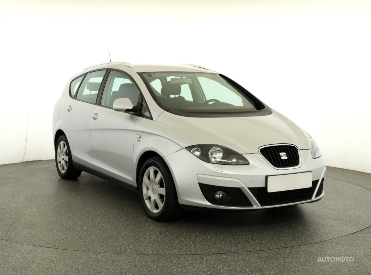 Seat Altea XL, 2011 - celkový pohled