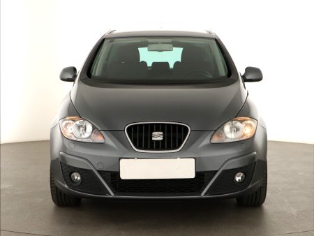 Seat Altea XL, 2012 - pohled č. 2