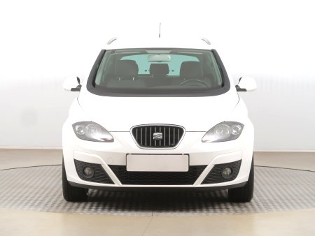 Seat Altea XL, 2012 - pohled č. 2