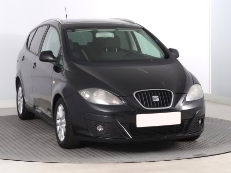 Seat Altea XL 1.6 TDI,2012,Navigace,Tempomat,Park. senzory