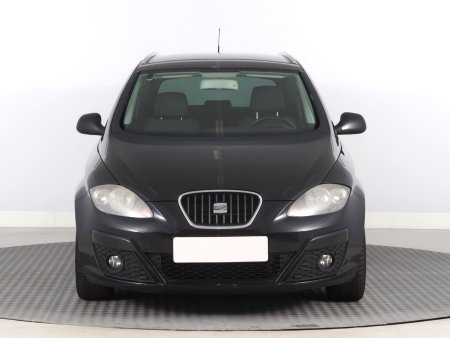 Seat Altea XL, 2012 - pohled č. 2