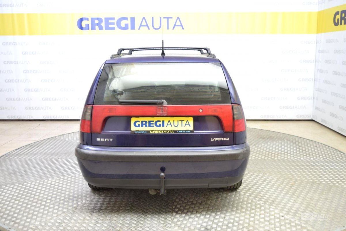 Seat Cordoba, 2002 - pohled č. 4