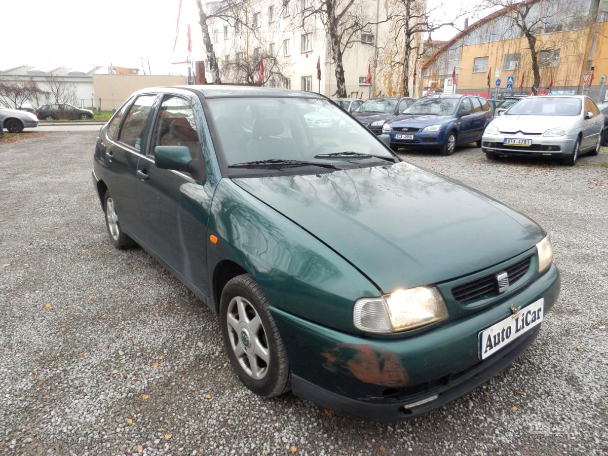 Seat Cordoba, 1998 - pohled č. 1