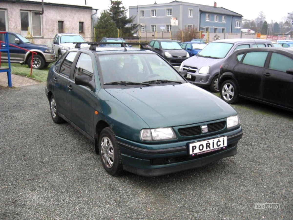 Seat Cordoba, 1995 - pohled č. 2