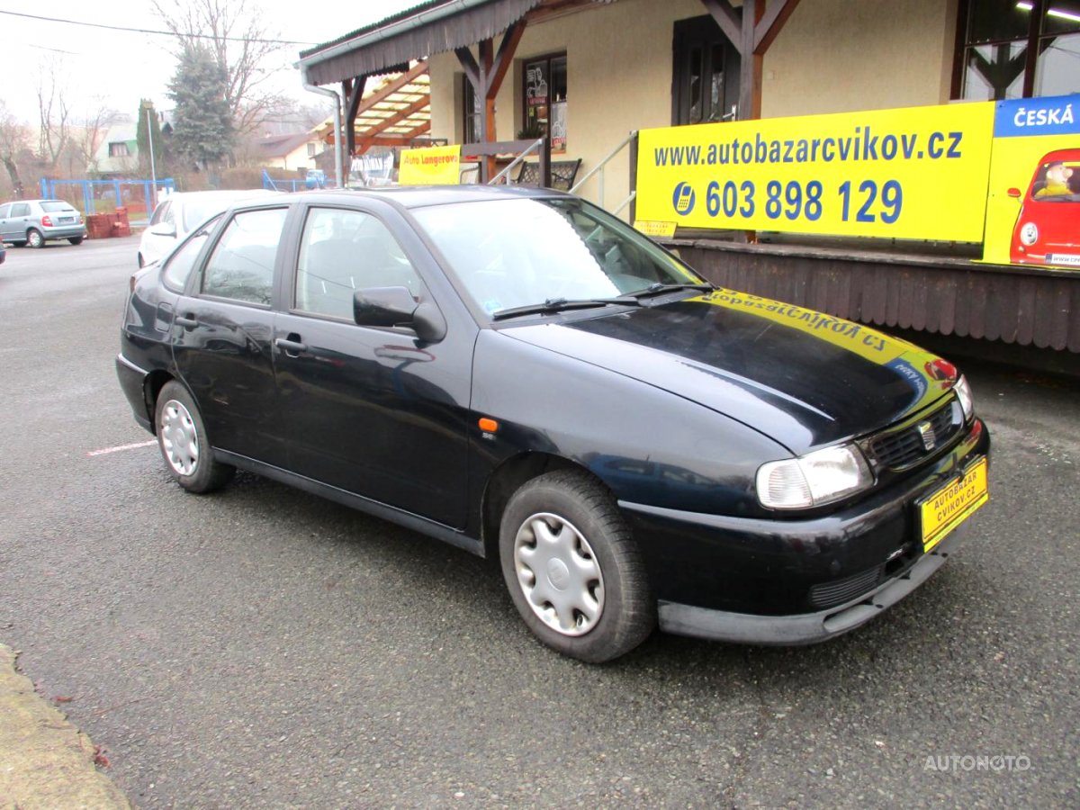 Seat Cordoba, 1997 - pohled č. 1