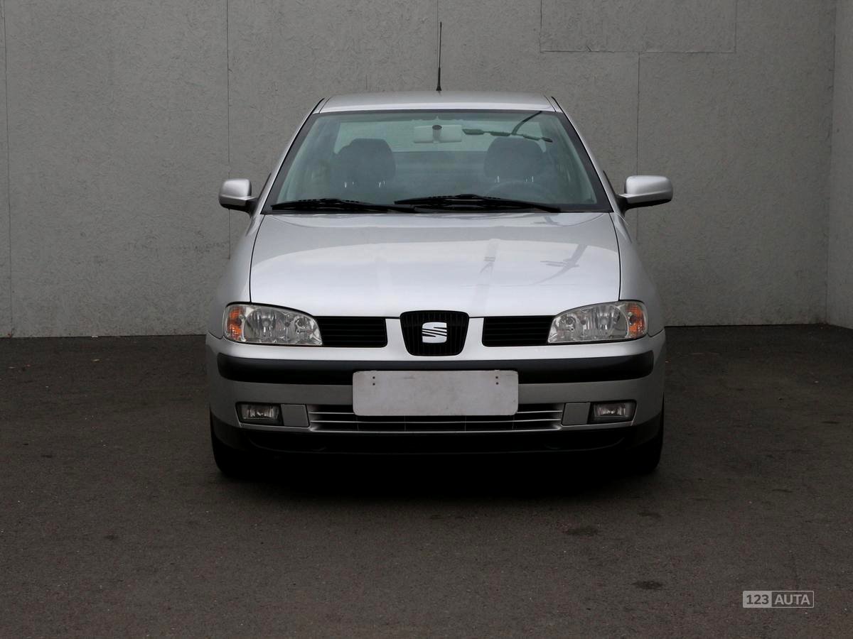 Seat Cordoba, 2001 - pohled č. 2