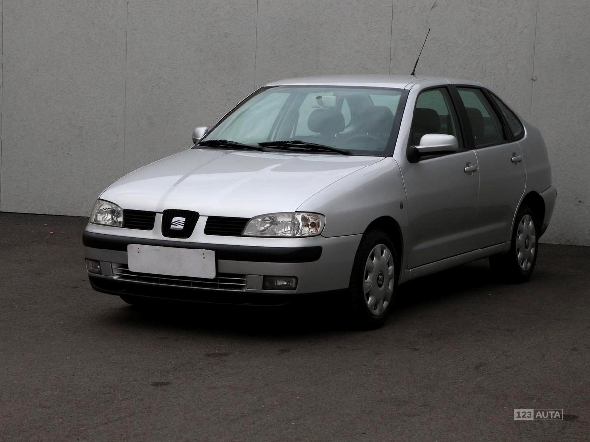 Seat Cordoba, 2001 - pohled č. 3