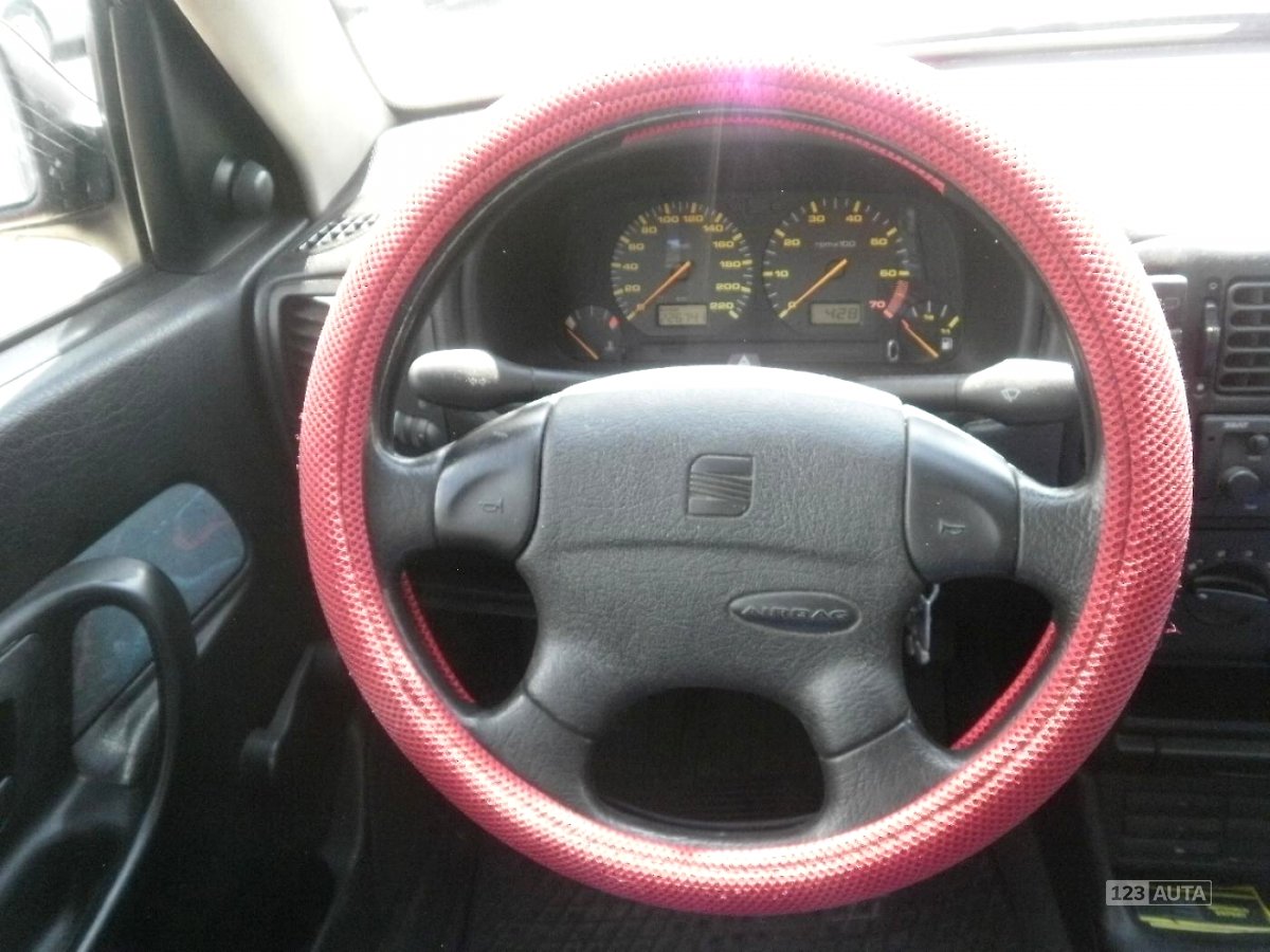 Seat Cordoba, 1997 - pohled č. 8