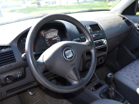 Seat Cordoba, 2002 - pohled č. 10