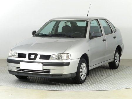 Seat Cordoba, 2001 - pohled č. 3