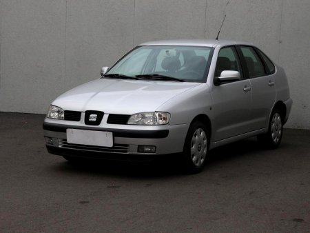 Seat Cordoba, 2001 - pohled č. 3