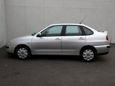 Seat Cordoba, 2001 - pohled č. 8