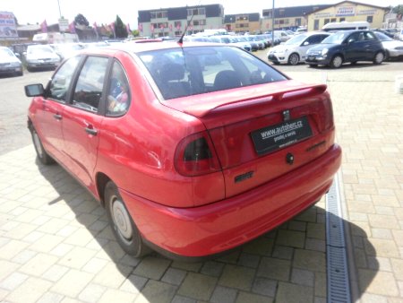 Seat Cordoba, 1997 - pohled č. 5