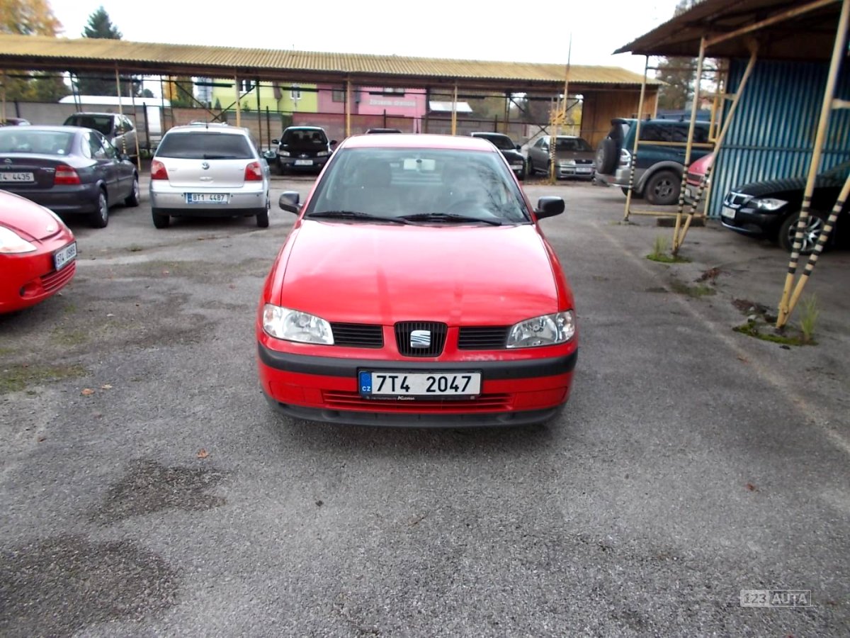 Seat Ibiza, 2000 - celkový pohled