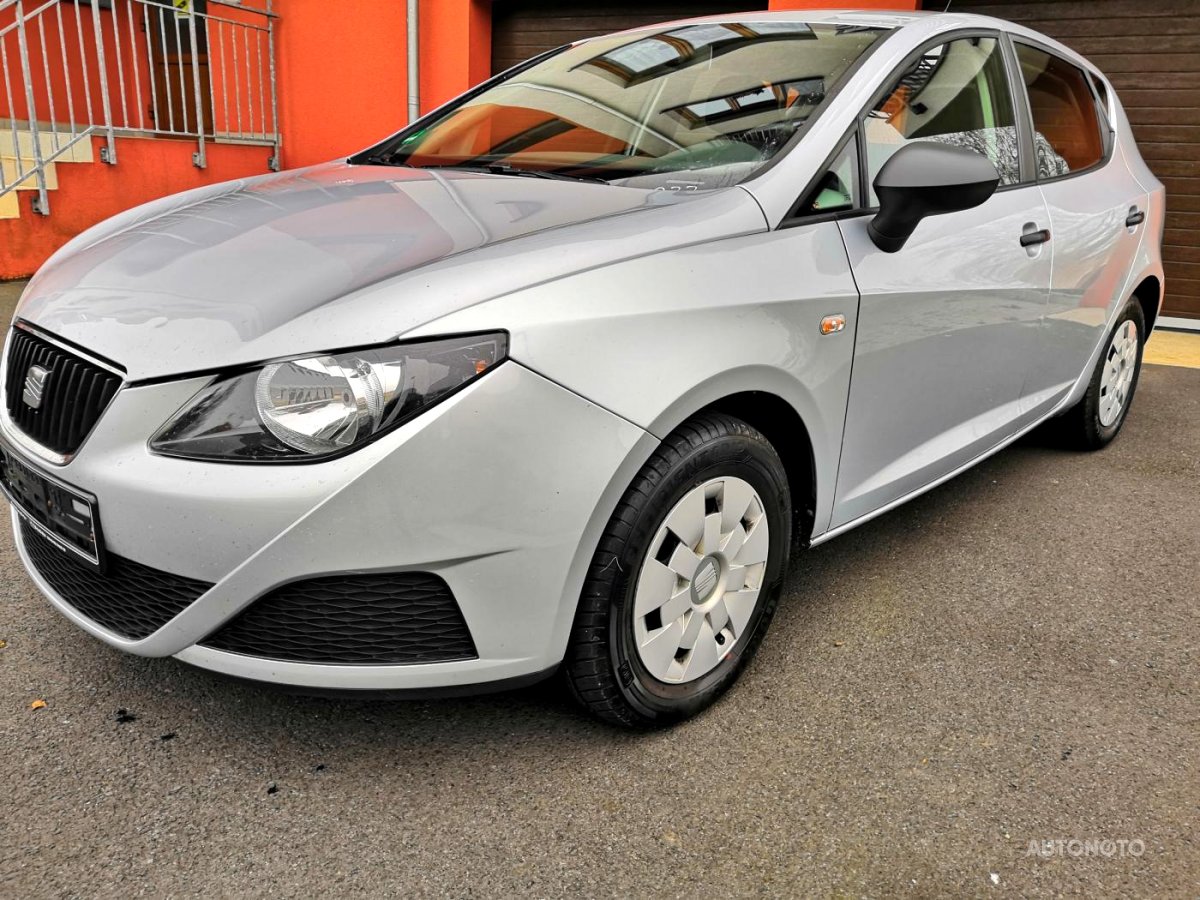 Seat Ibiza, 2011 - celkový pohled