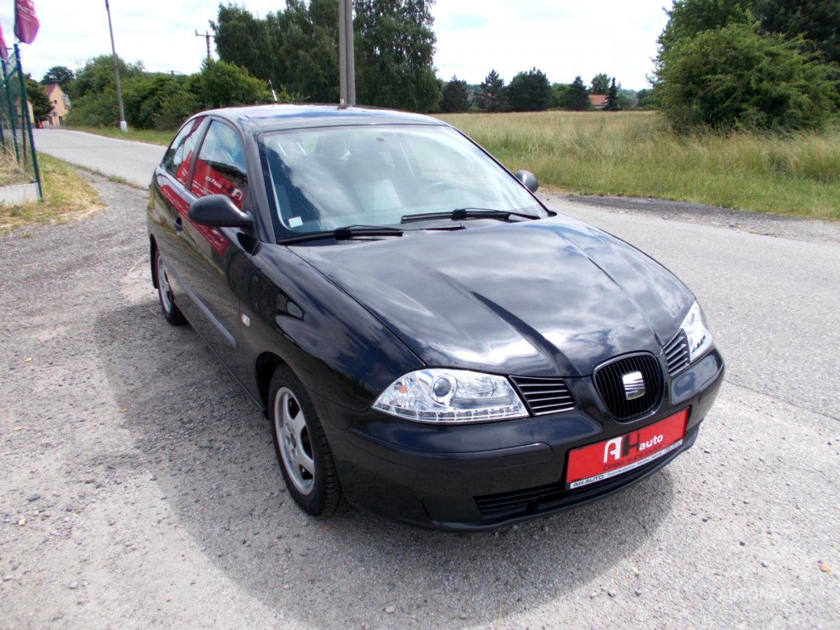 Seat Ibiza, 2002 - pohled č. 2