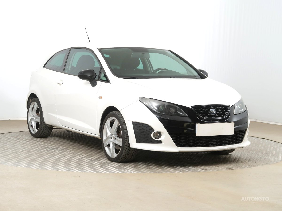 Seat Ibiza, 2011 - celkový pohled
