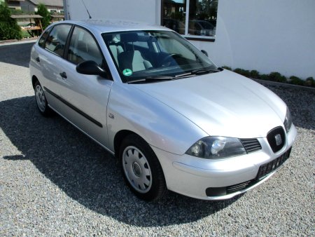 Seat Ibiza, 2003 - pohled č. 2