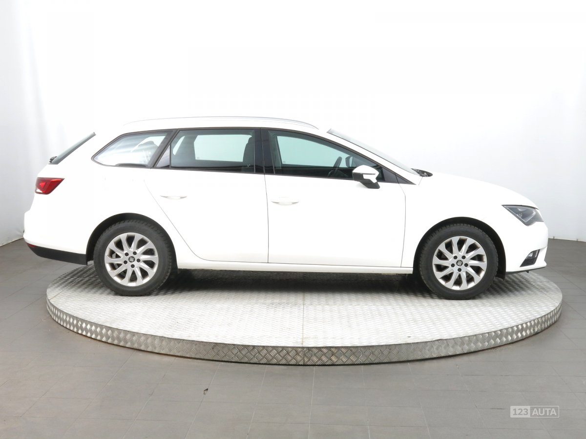 Seat Leon, 2016 - pohled č. 8