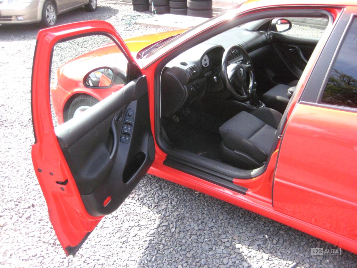 Seat Leon, 2003 - pohled č. 12