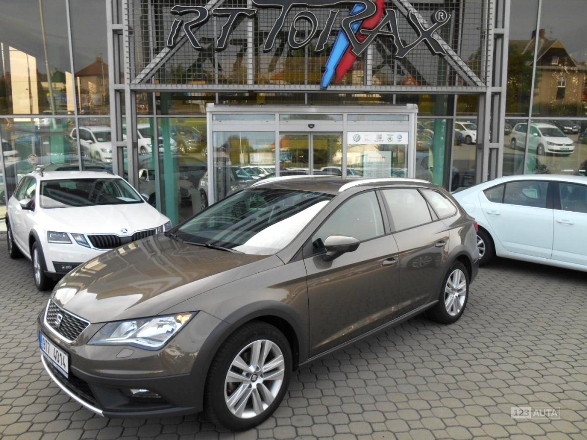 Seat Leon, 2015 - celkový pohled