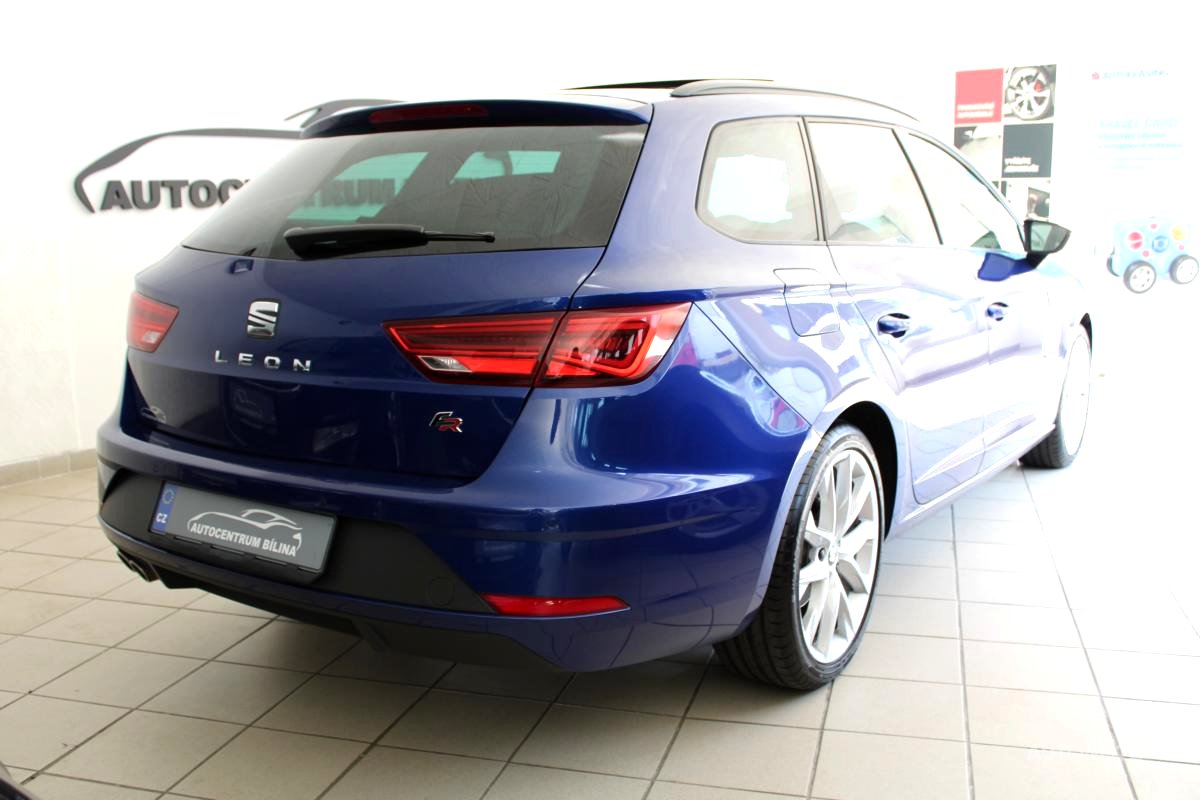 Seat Leon, 2018 - pohled č. 3