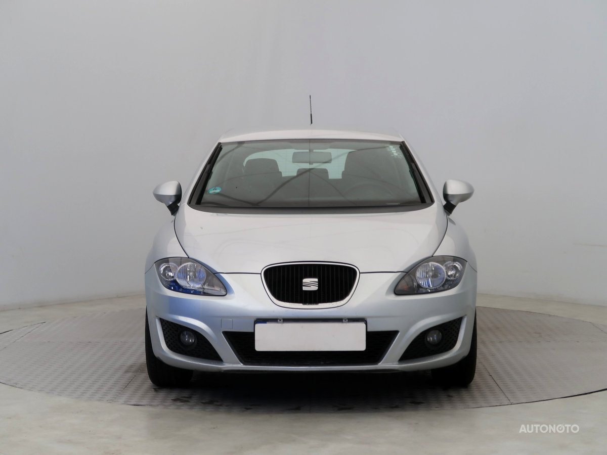 Seat Leon, 2011 - pohled č. 2