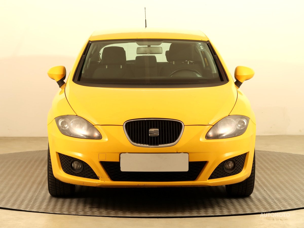Seat Leon, 2012 - pohled č. 2