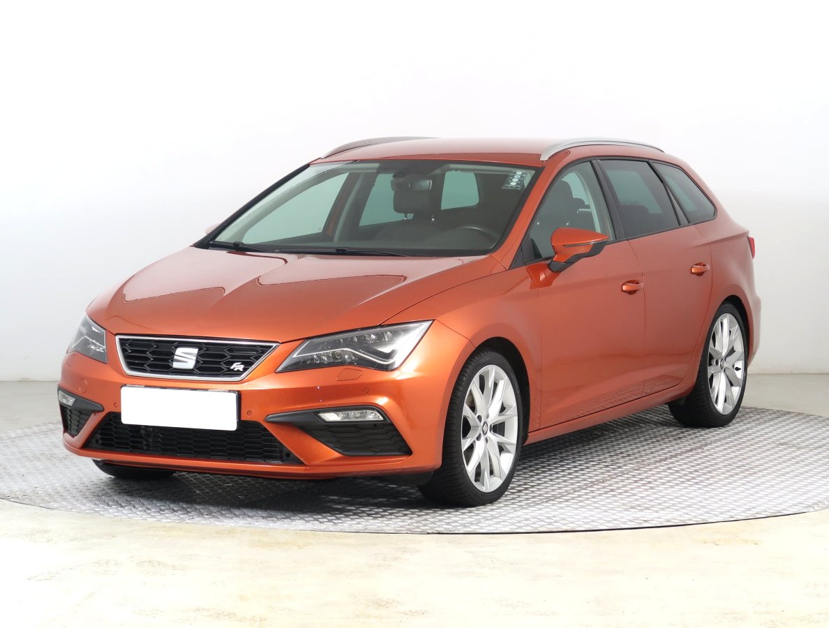 Seat Leon, 2019 - pohled č. 3