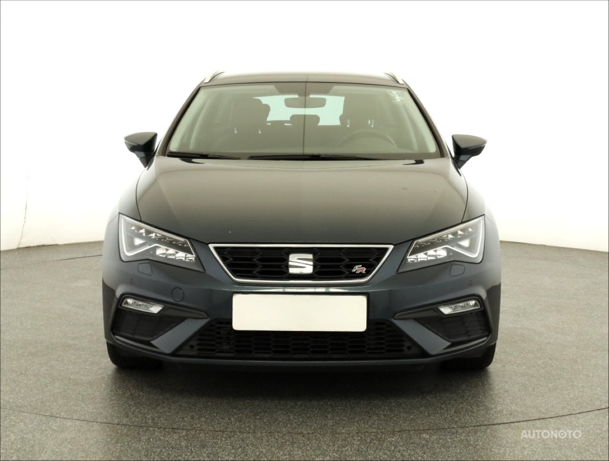 Seat Leon, 2020 - pohled č. 2