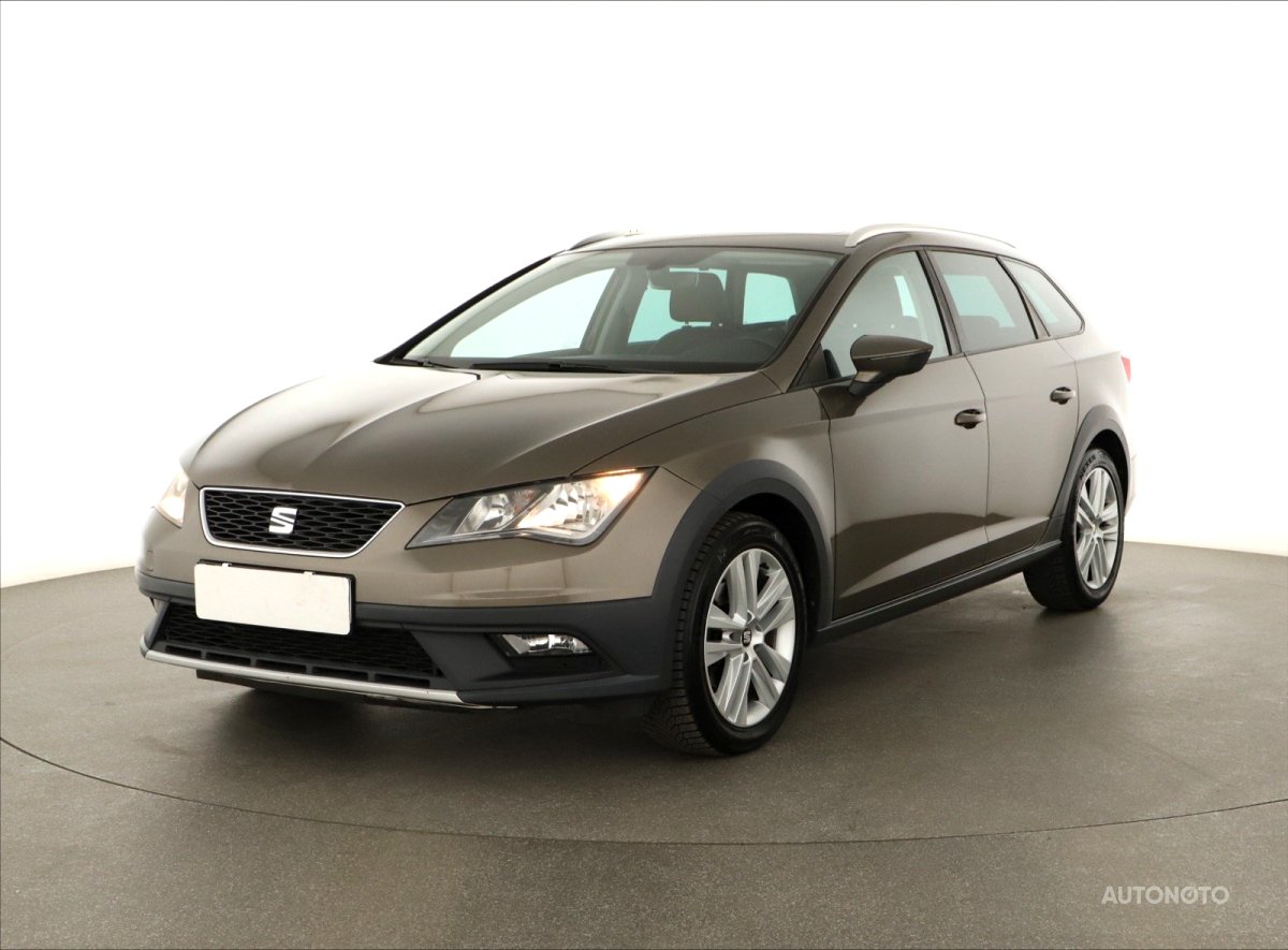 Seat Leon, 2016 - pohled č. 3