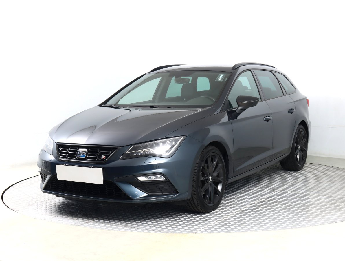 Seat Leon, 2020 - pohled č. 3