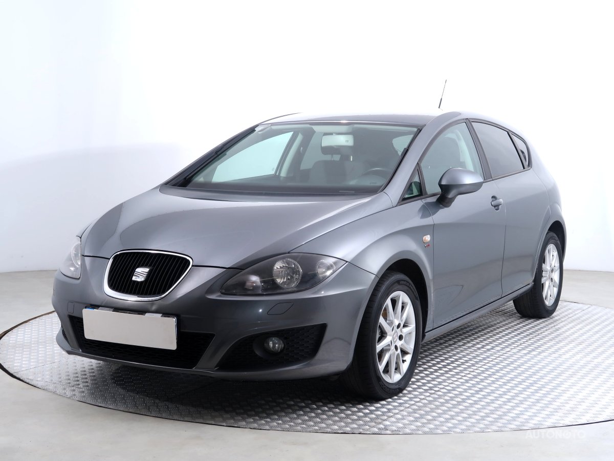 Seat Leon, 2012 - pohled č. 3
