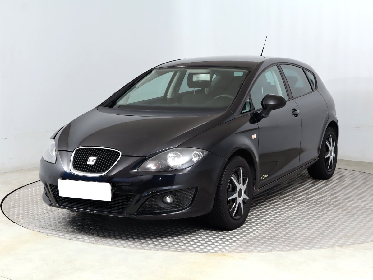 Seat Leon, 2012 - pohled č. 3