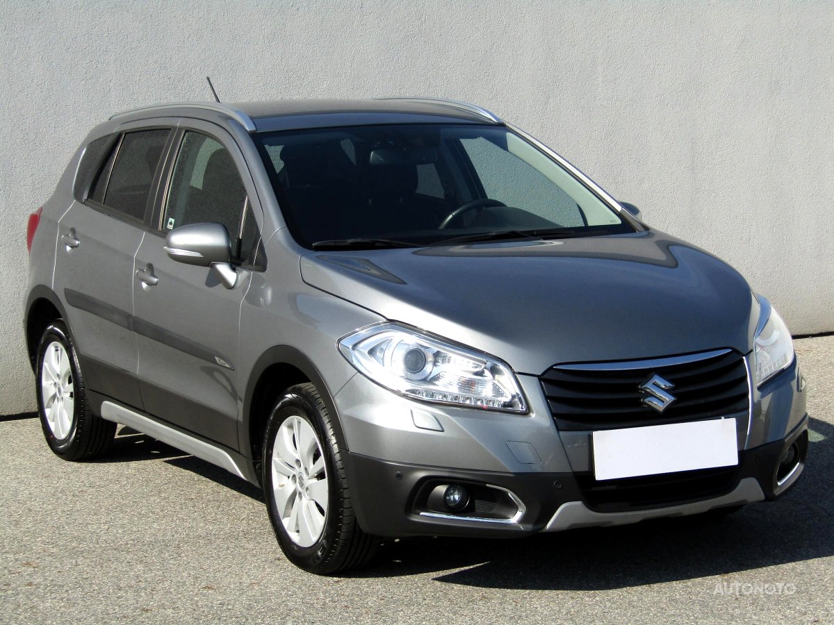 Suzuki S-Cross, 2014 - celkový pohled