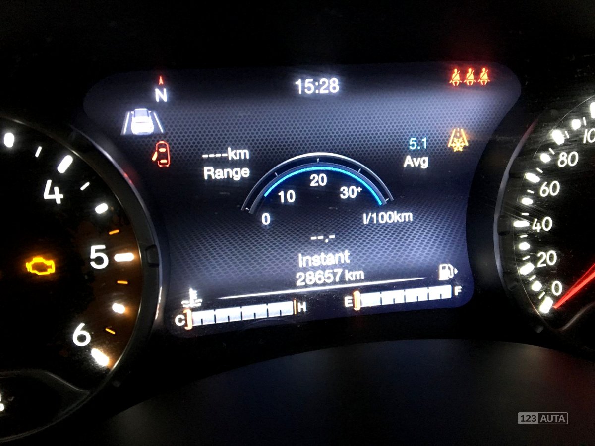 Jeep Renegade, 2015 - pohled č. 5