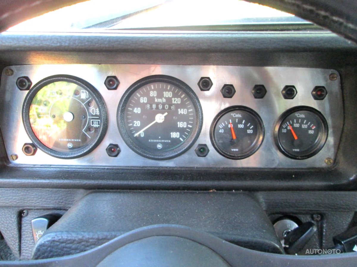 Škoda 105, 1983 - pohled č. 10