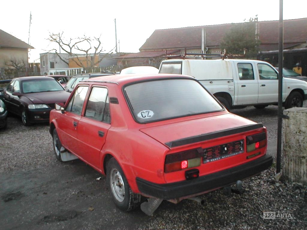 Škoda 120, 1987 - pohled č. 4