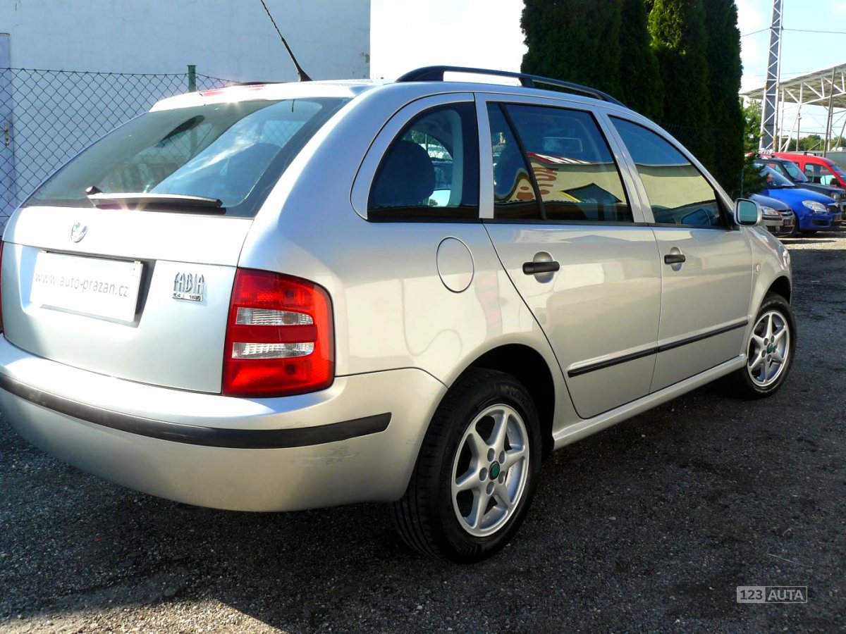 Škoda Fabia Combi, 2003 - pohled č. 3