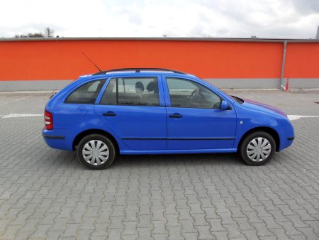 Škoda Fabia Combi, 2003 - pohled č. 3
