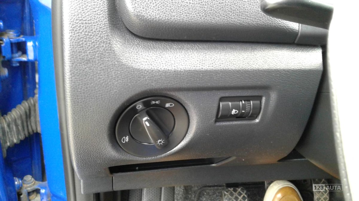 Škoda Fabia II, 1.2HTP, 2009 - pohled č. 20