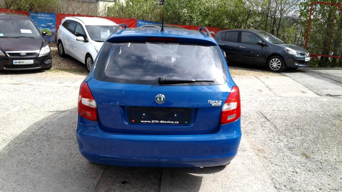 Škoda Fabia II, 1.2HTP, 2009 - pohled č. 6