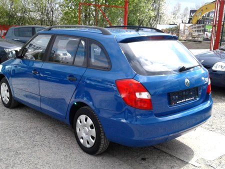 Škoda Fabia II, 1.2HTP, 2009 - pohled č. 7