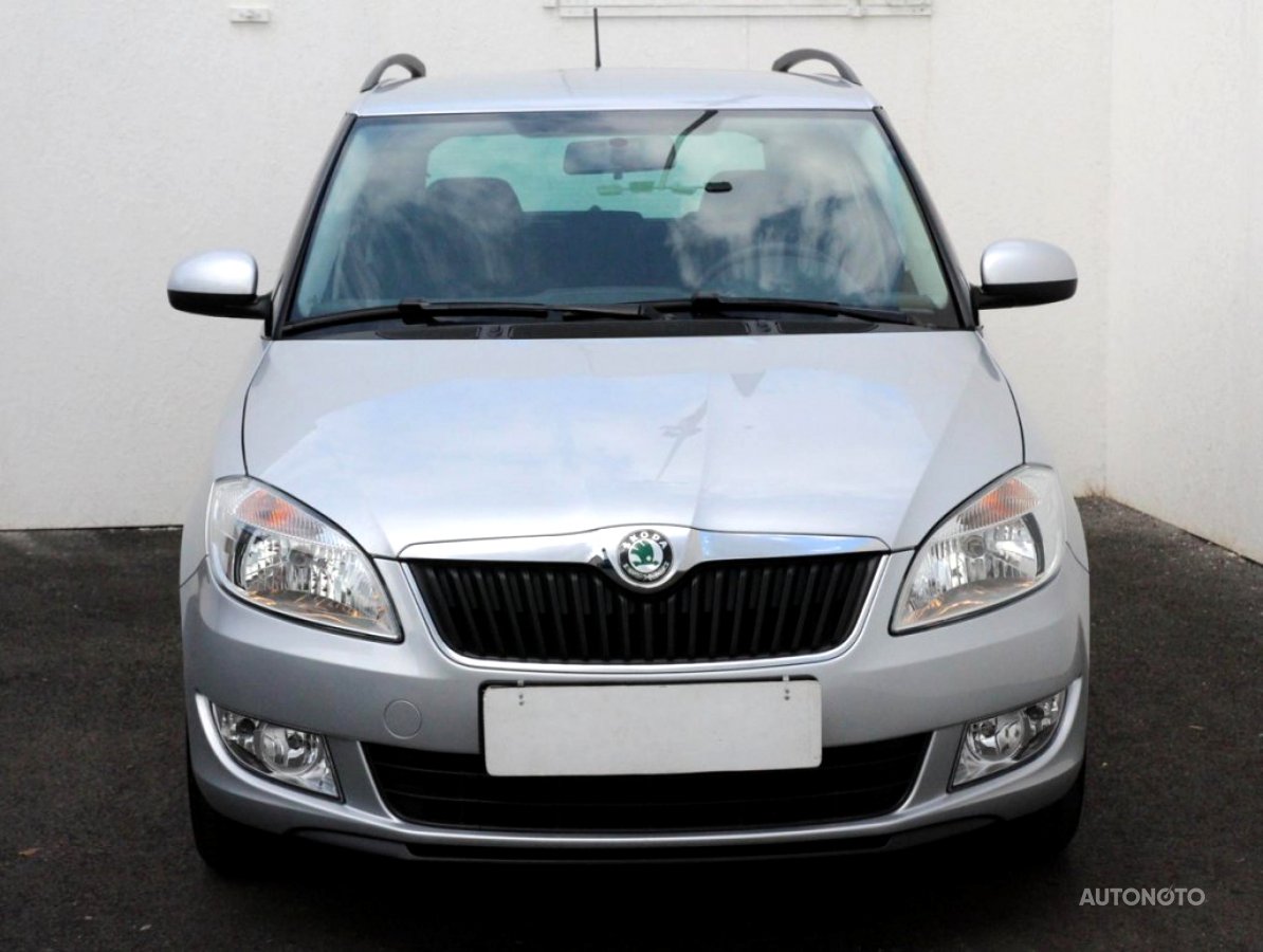Škoda Fabia II, 2012 - pohled č. 2