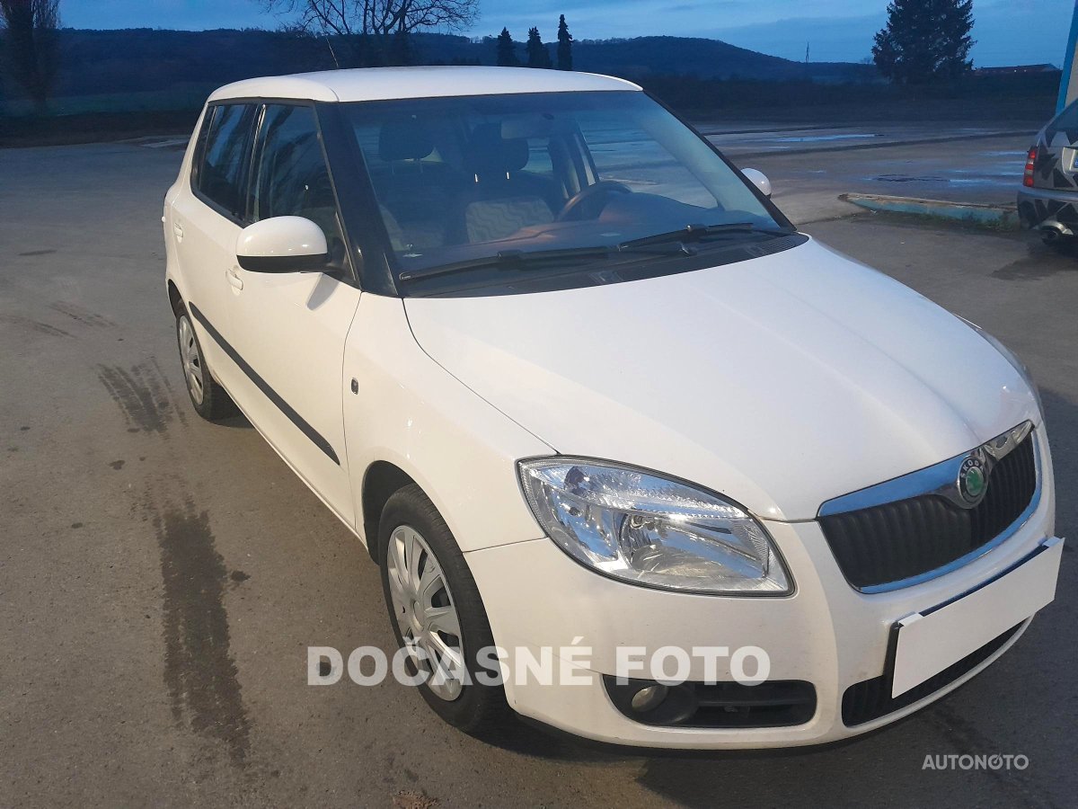 Škoda Fabia II, 2008 - celkový pohled