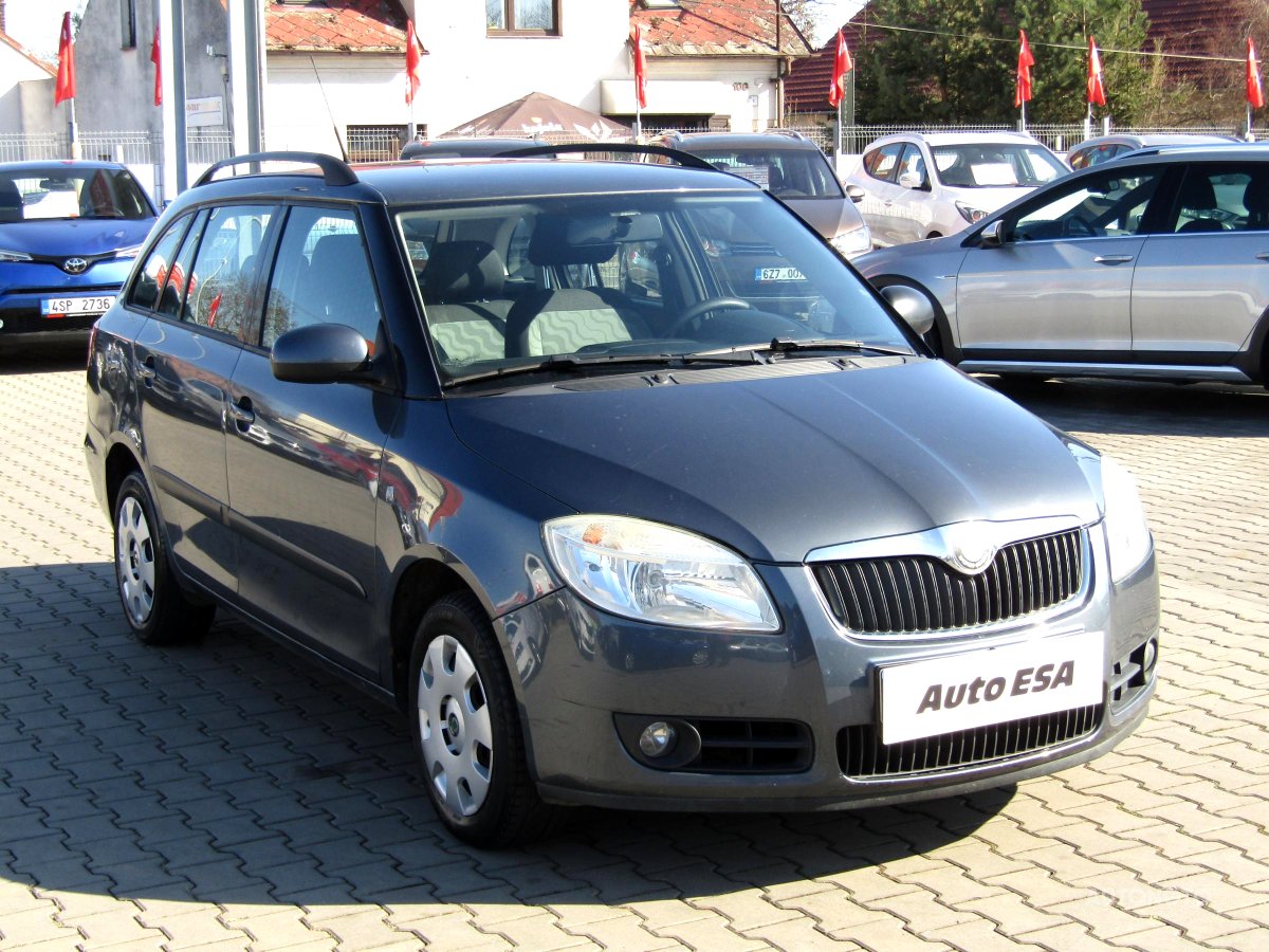 Škoda Fabia II, 2008 - celkový pohled