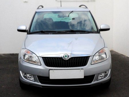 Škoda Fabia II, 2011 - pohled č. 2