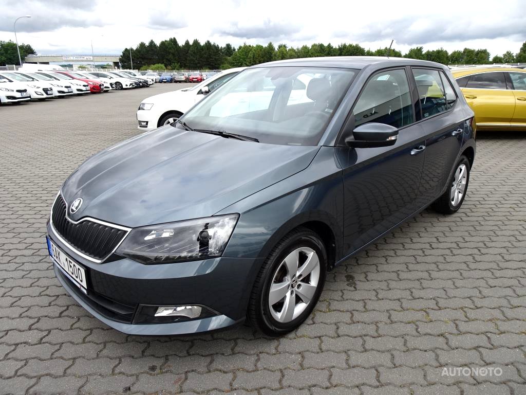 Ford Kuga, 2022 - pohled č. 2