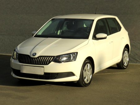 Škoda Fabia III, 2016 - pohled č. 3