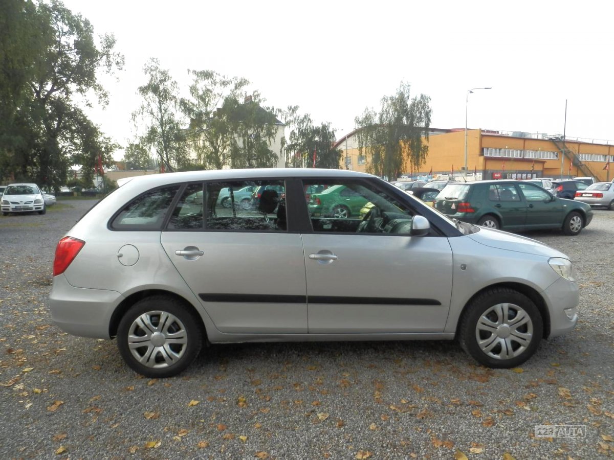 Škoda Fabia, 2011 - pohled č. 2